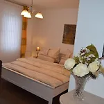 게스트하우스 Ulrike's Am Kurpark 3*